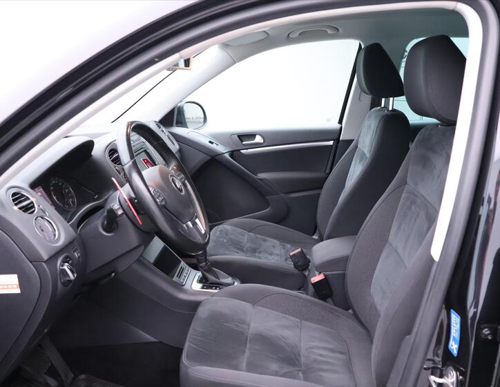 Volkswagen Tiguan 11