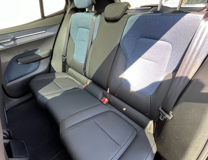 Volvo EX30 15