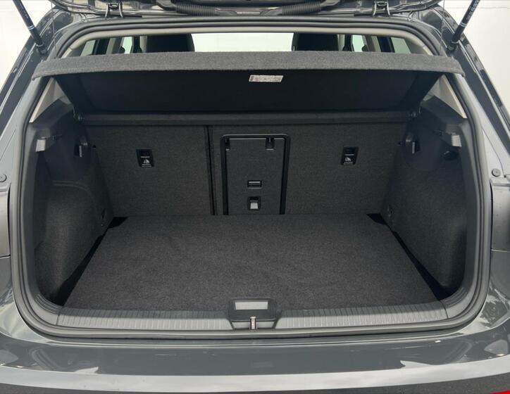Volkswagen Golf 14