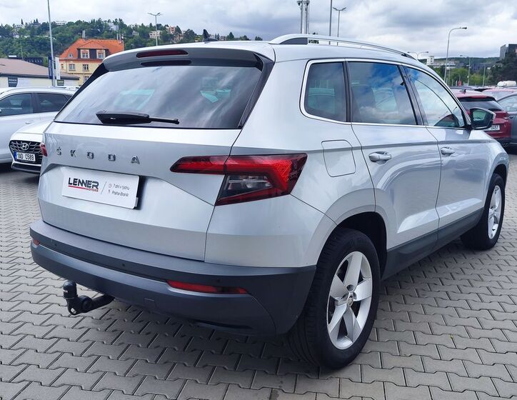 Škoda Karoq 5