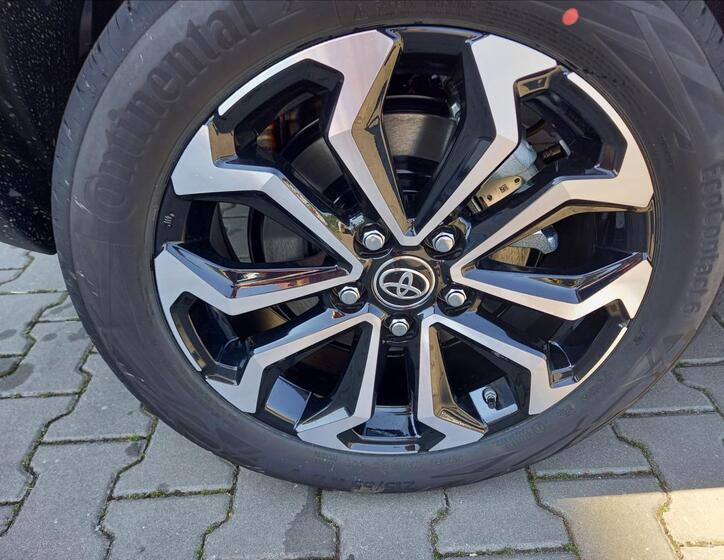 Toyota Yaris Cross 7