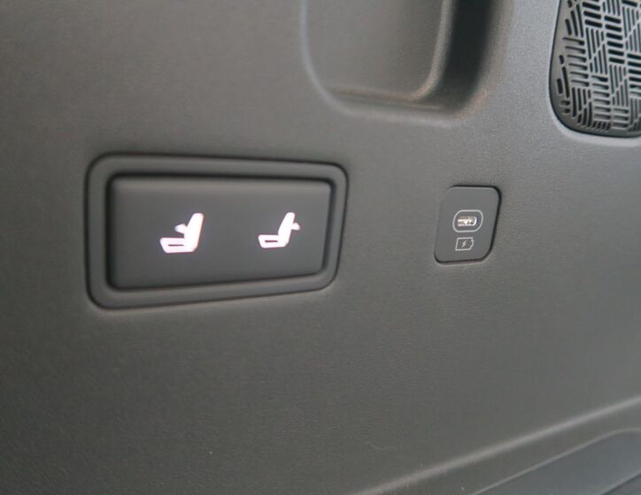 KIA EV9 46