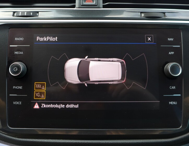 Volkswagen Tiguan 24