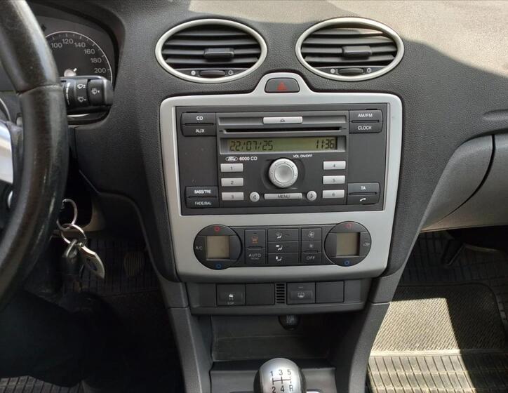Ford Focus 13