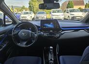 Toyota C-HR 5
