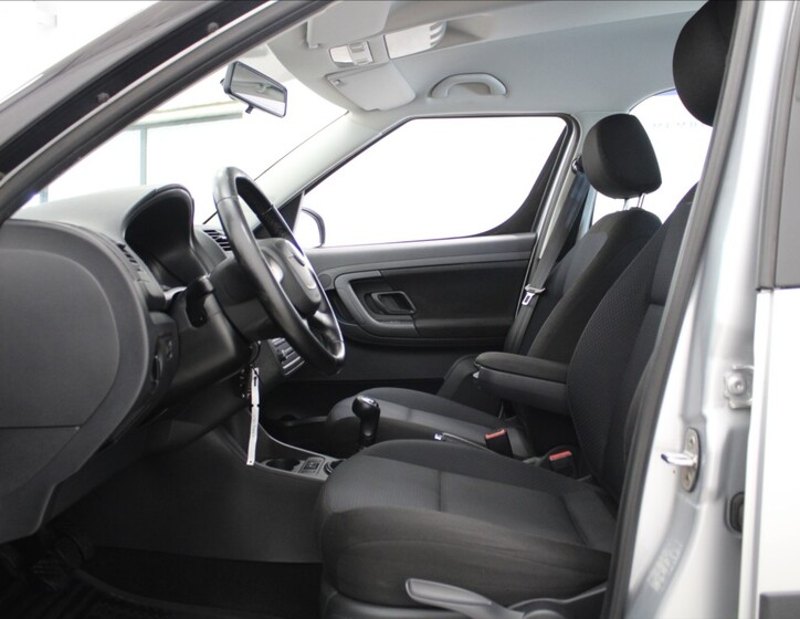 Škoda Roomster 6