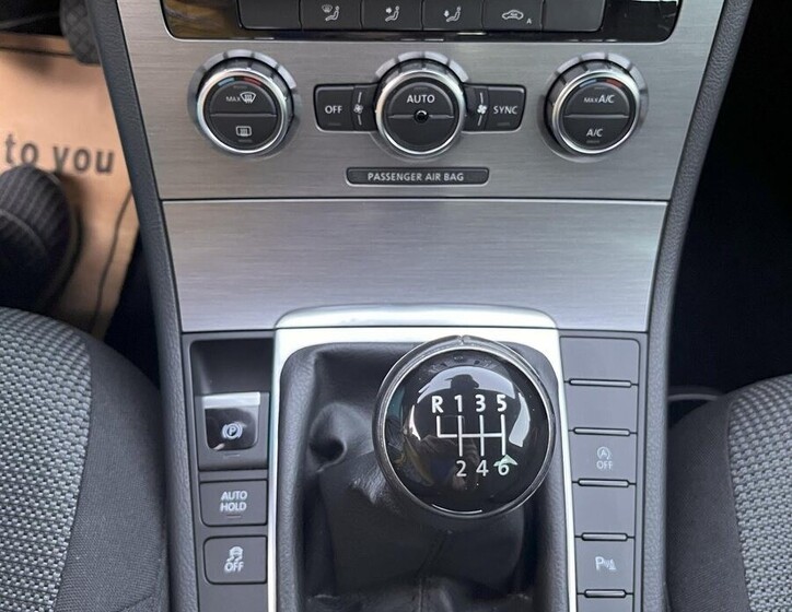 Volkswagen Passat 11