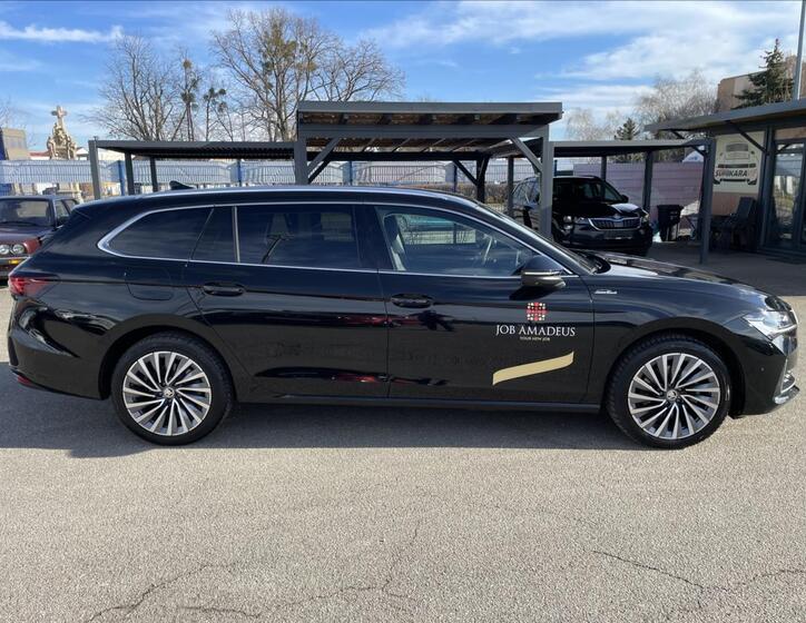 Škoda Superb 4