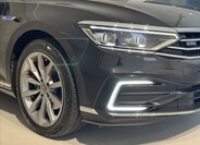 Volkswagen Passat 4