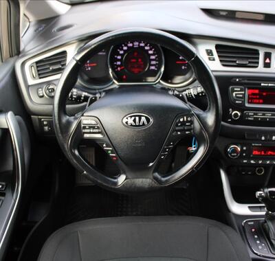 KIA Ceed 10