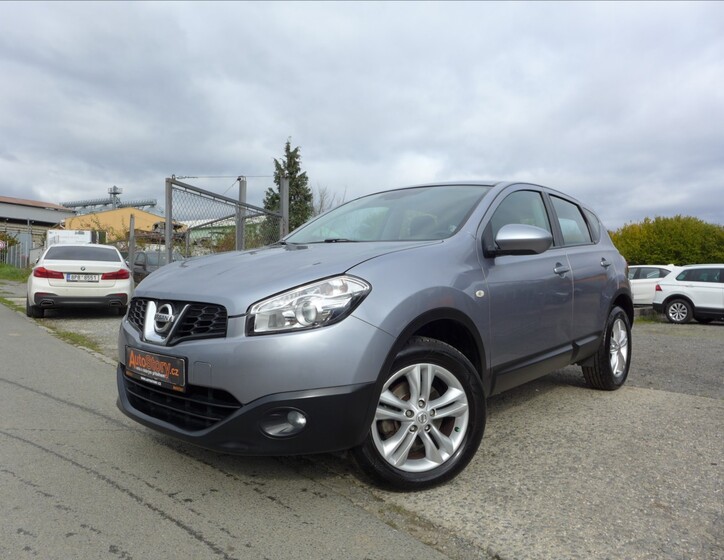 Nissan Qashqai 1