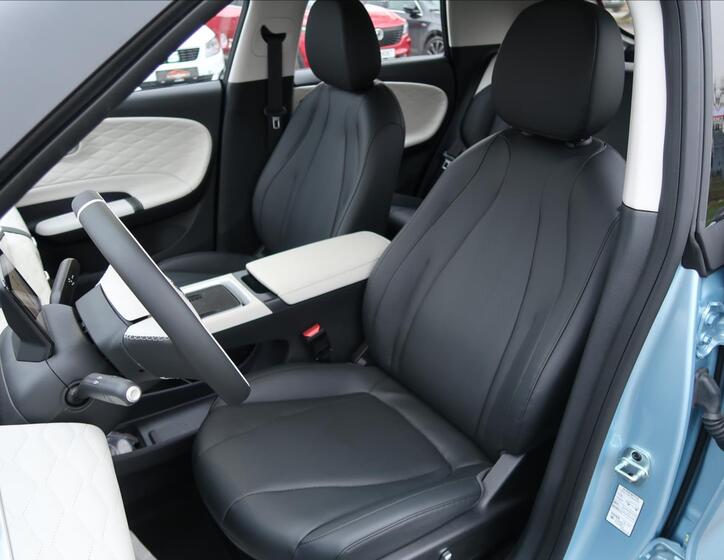 Dongfeng Box 10