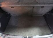 Toyota Yaris 11