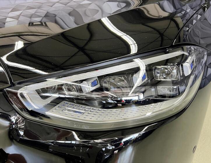Mercedes-Benz Třídy S 8