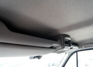 Nissan NV400 28