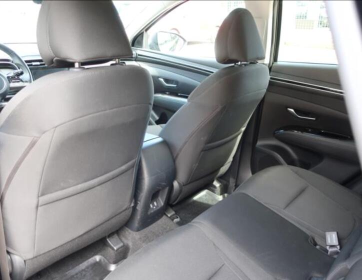 Hyundai Tucson 12