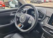 MG HS 13