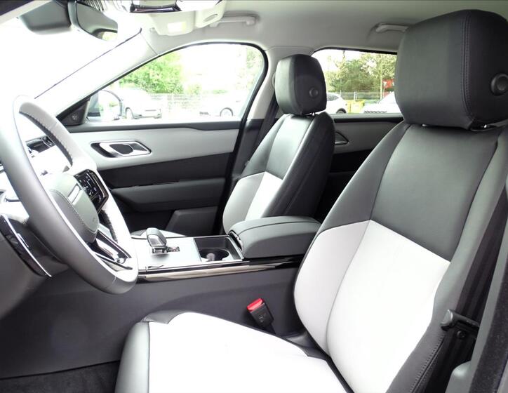 Land Rover Range Rover Velar 9