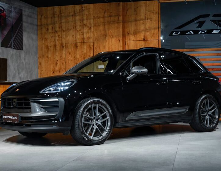 Porsche Macan 4