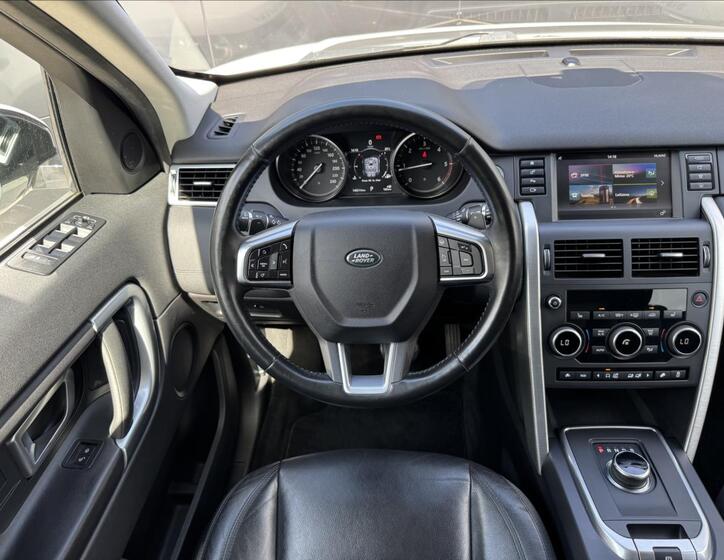 Land Rover Discovery Sport 15