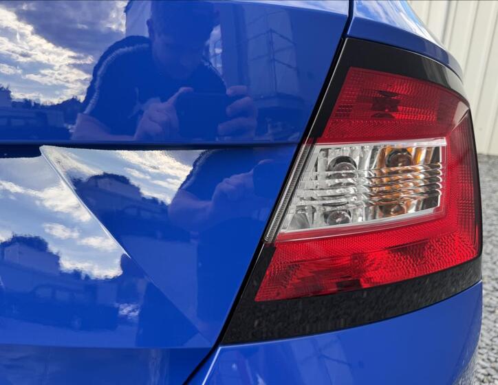 Škoda Fabia 16