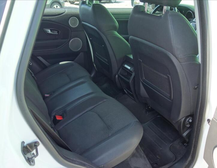 Land Rover Range Rover Evoque 30