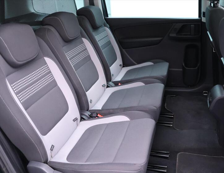 Volkswagen Sharan 15