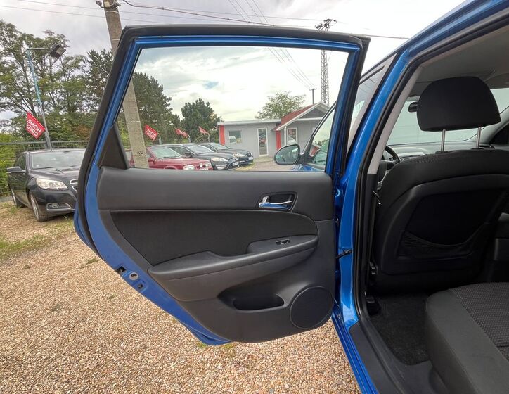 Hyundai i30 13