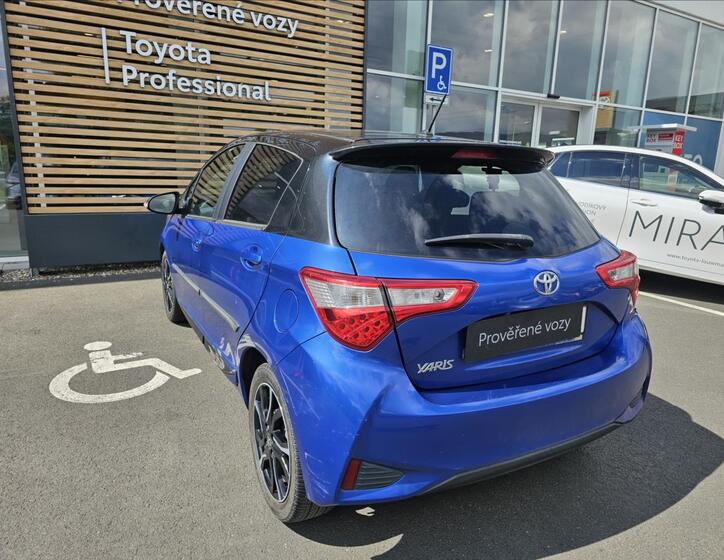 Toyota Yaris 14