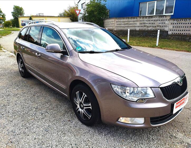 Škoda Superb 3