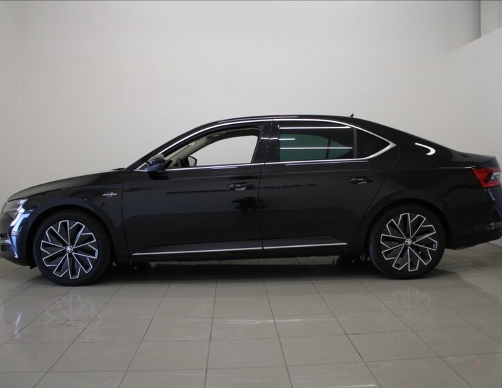 Škoda Superb 5