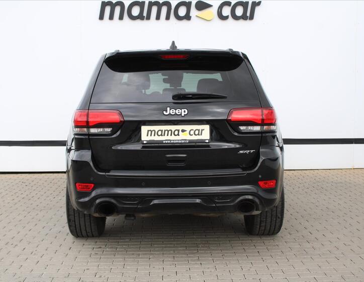 Jeep Grand Cherokee 11