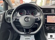 Volkswagen Golf 26