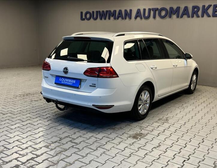 Volkswagen Golf 2