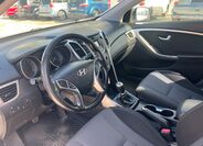 Hyundai i30 11