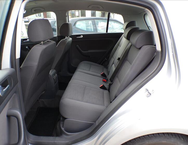 Volkswagen Golf Plus 17