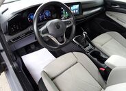 Volkswagen Golf 23