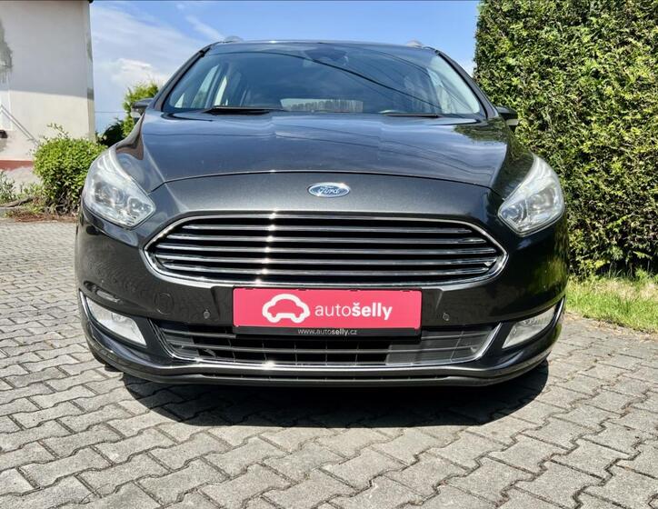 Ford Galaxy 8