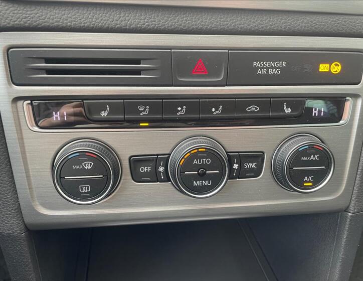 Volkswagen Golf Sportsvan 17
