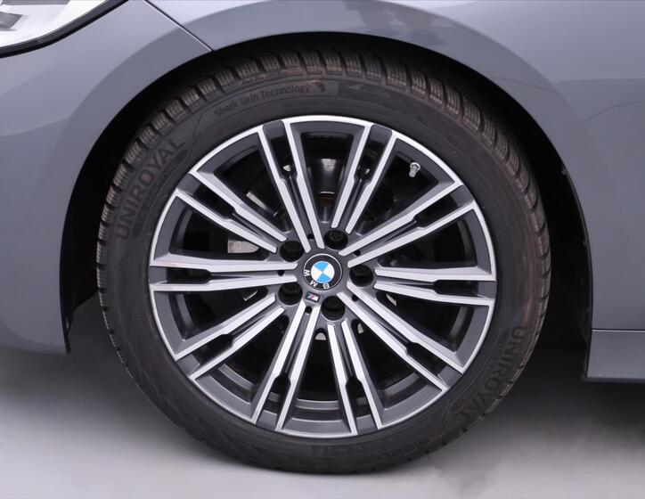 BMW Řada 3 40