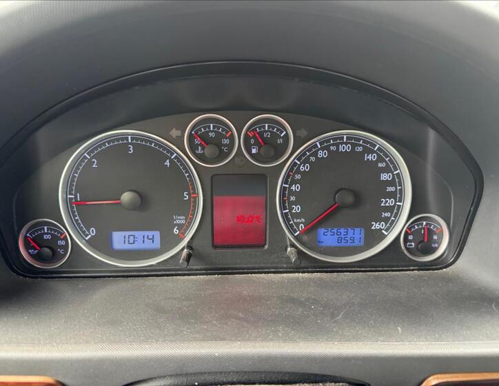 Volkswagen Sharan 7