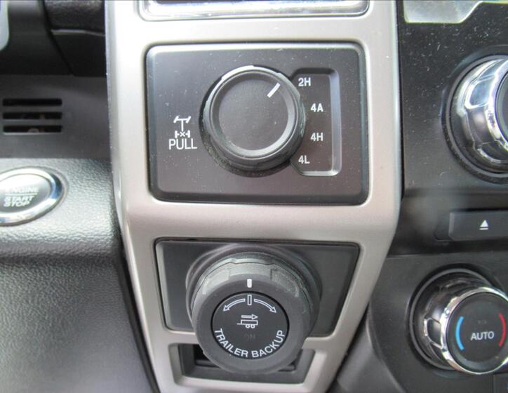 Ford E150 17