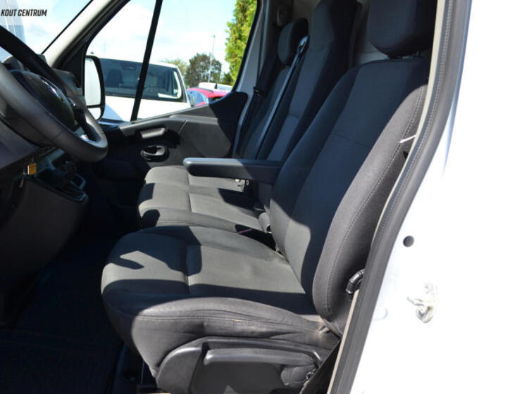 Renault Master 30