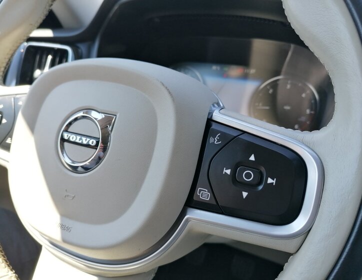 Volvo V60 20