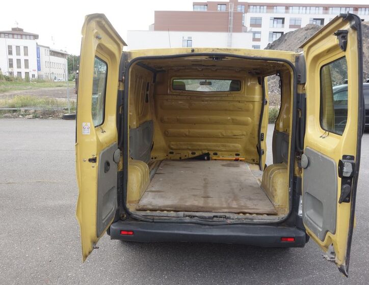 Opel Vivaro 19