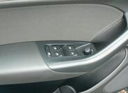 Audi Q3 8