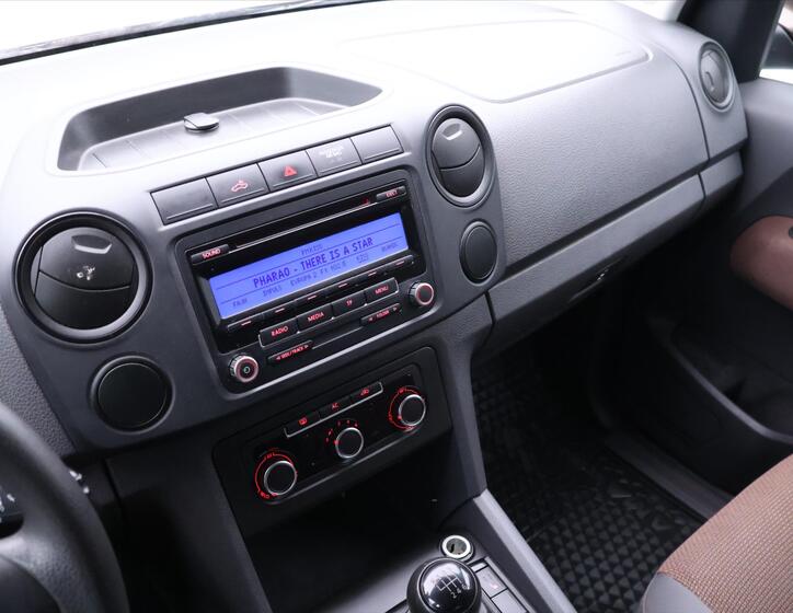 Volkswagen Amarok 19
