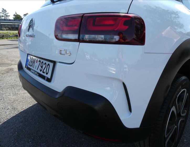 Citroën C4 Cactus 10
