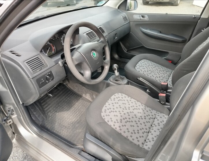 Škoda Fabia 12