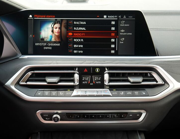 BMW X7 38